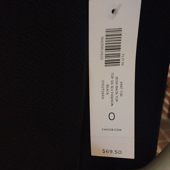 NWT Chico’s top - Picture 5 of 8